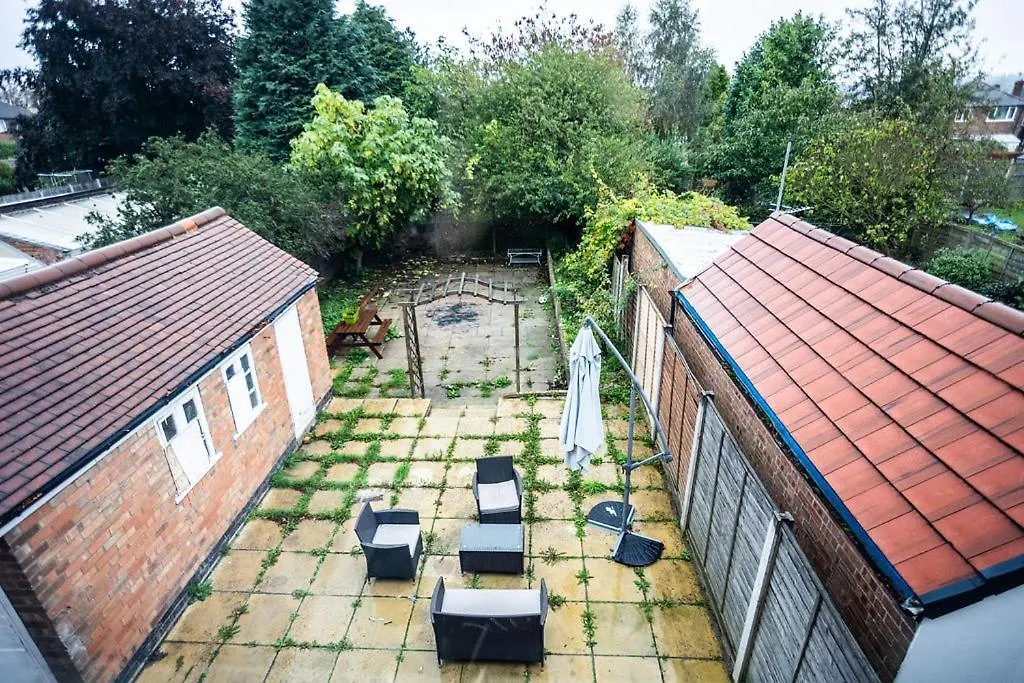 Perfect Family & Business Stay With Parking Nottingham