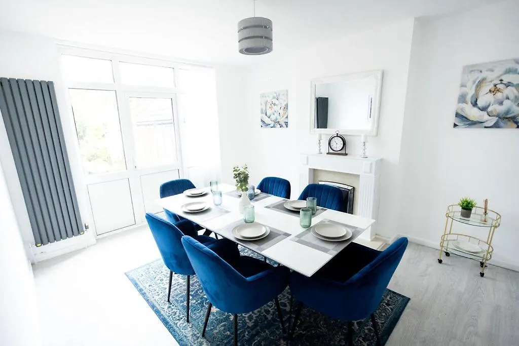 Holiday home Perfect Family & Business Stay With Parking Nottingham United Kingdom